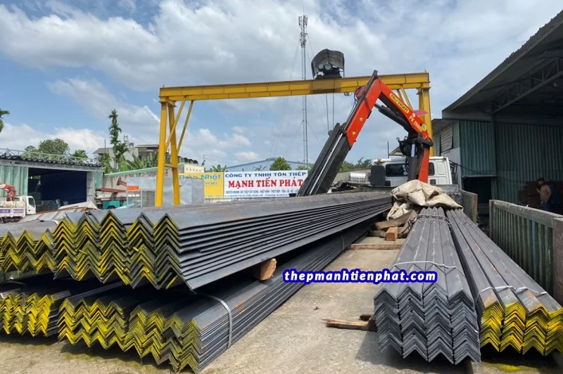 Thép v25x25 được MTP cung cấp là hàng chính hãng, giá cạnh tranh nhất tphcm và toàn Miền Nam