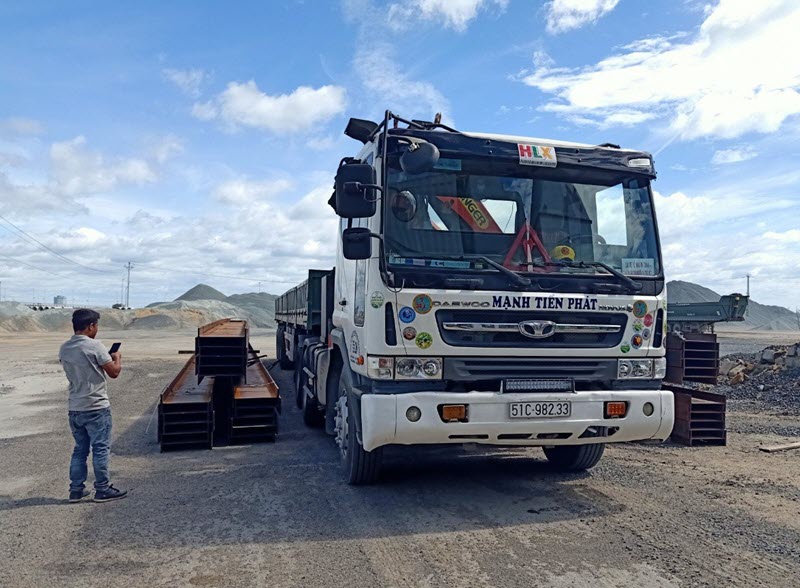 Công ty bán sắt thép hình H giá rẻ quận 8