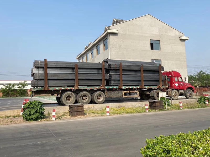 Công ty bán sắt thép hộp giá rẻ quận 5