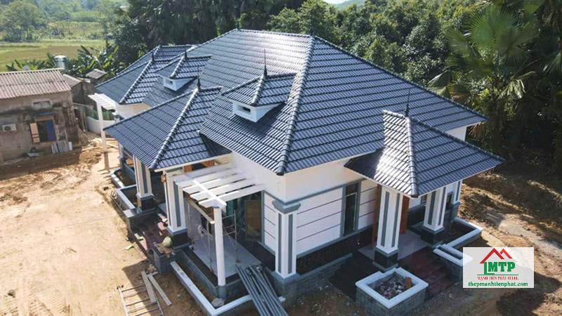 Lợp tôn giả ngói Hoa Sen cho các công trình dân dụng tại Cần Giờ hiện nay rất phổ biến