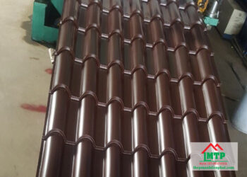 giá tôn lạnh mạ màu nâu đất Hoa Sen
