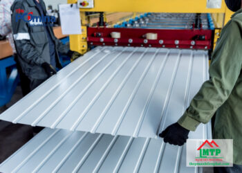 Giá tôn lạnh mạ màu trắng sữa Hoa Sen