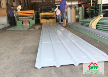 Giá tôn lạnh mạ màu trắng sữa Phương Nam