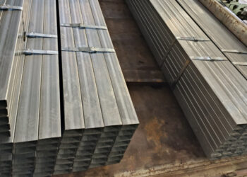Giá sắt thép hộp Hòa Phát tại Quận 4 rẻ nhất