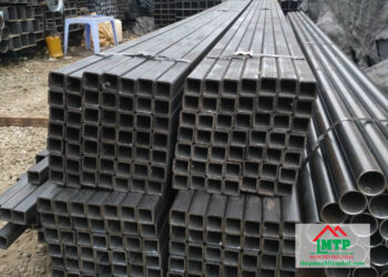Giá sắt thép vuông đen Hòa Phát 14x14 mới nhất