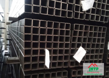 Giá sắt thép vuông đen Hòa Phát 40x40 mới nhất
