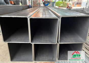Giá sắt thép vuông đen Hòa Phát 75x75 mới nhất