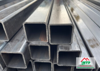 Giá sắt thép vuông mạ kẽm Hòa Phát 16x16 mới nhất