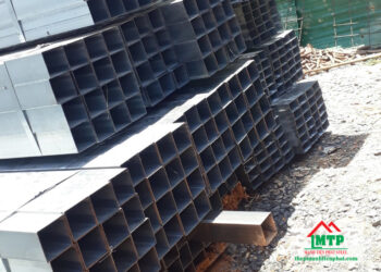 Giá sắt thép vuông mạ kẽm Hòa Phát 75x75 mới nhất