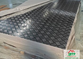 Tấm inox chống trượt