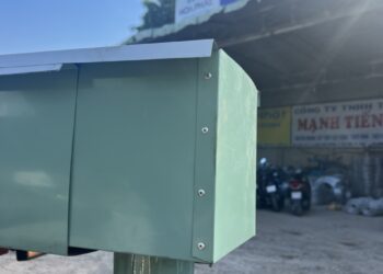 Gia công chấn máng xối tôn giá rẻ