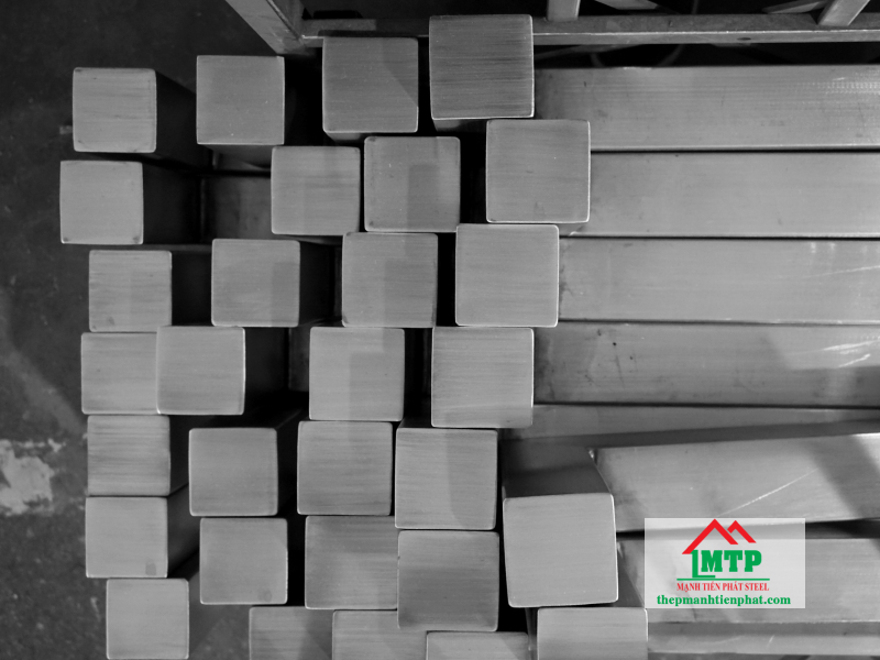 Thép vuông Tung ho