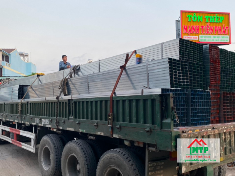 Mua thép hộp Sunrise Hồng Ký tại đại lý Thép Mạnh Tiến Phát đảm bảo chính hãng, giá tốt