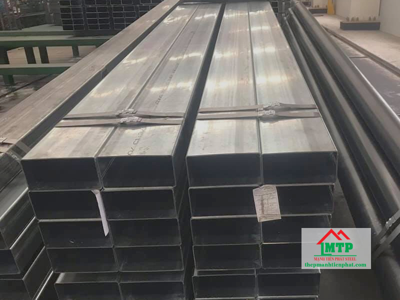 Thép hộp chữ nhật 50x100x5ly Hoa Sen