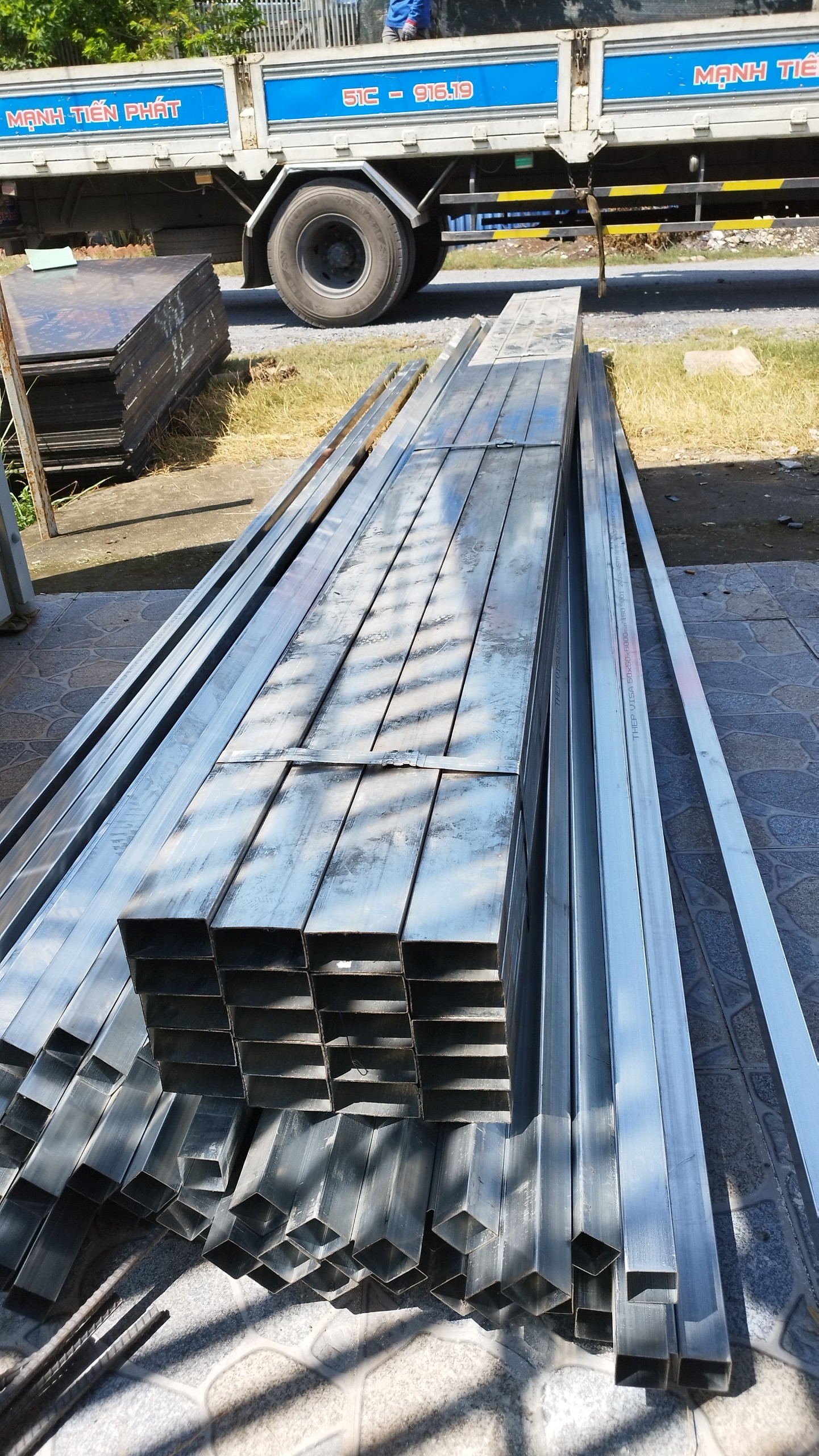 z5695672921999 a2509843c4fe021150c80ffa8e23b775