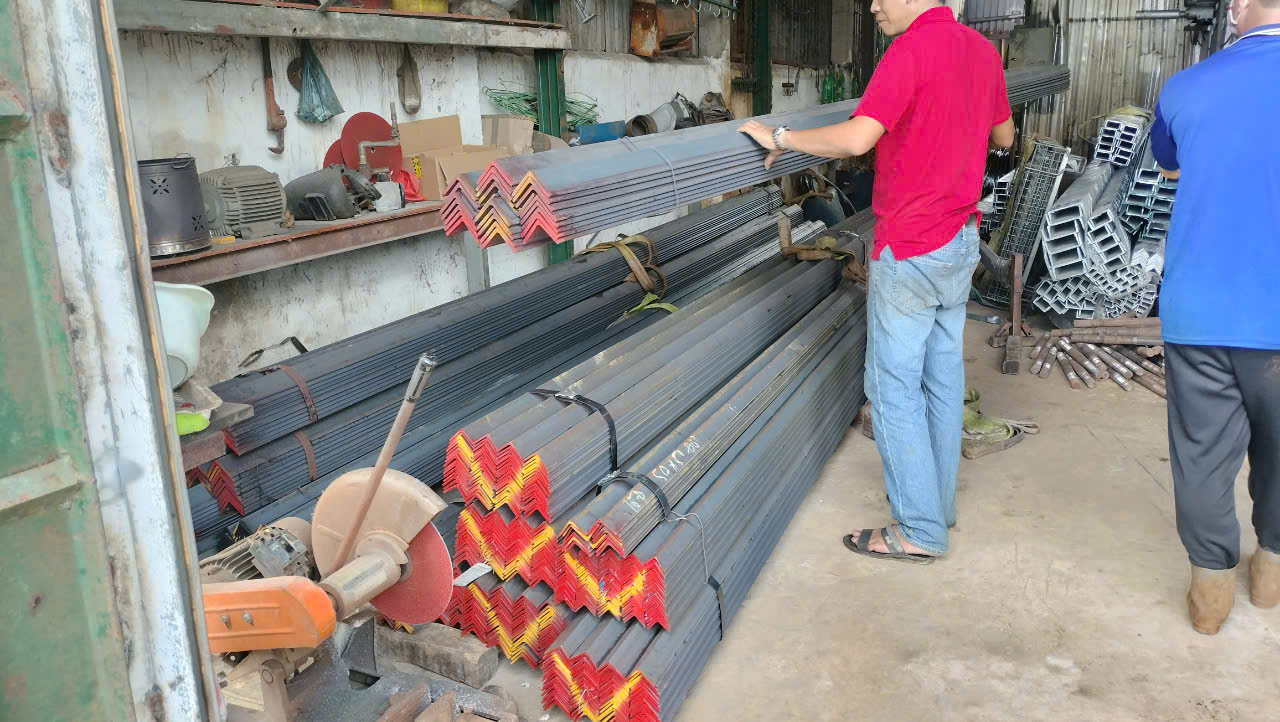 z5704190925582 5b6ab6ad6b0cc42e2b8b216f86eaf904