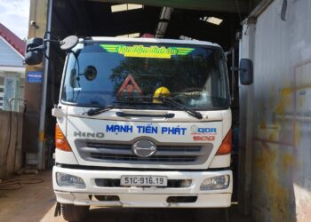 Giao 1000 cây la INOX 304 và 56cây phi 20 INOX 304 cho cty cơ khí PHƯƠNG THẠNH PHÁT Ở NHƠN TRẠCH ĐỒNG NAI