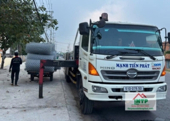 Giá lưới B40 khổ 1m8 (2)