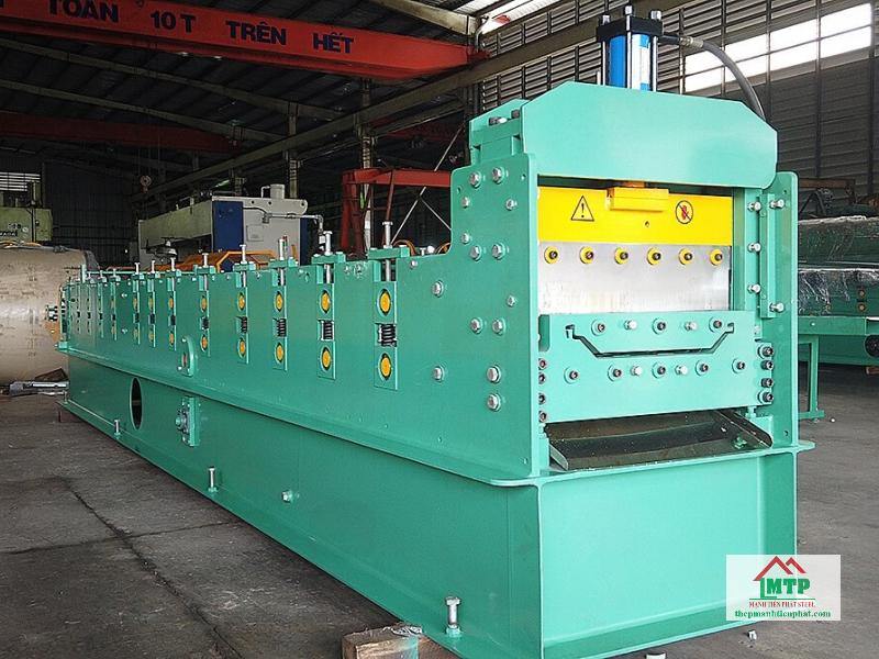 Máy cán tôn Seamlock 1 tầng cho thuê tại Thép Mạnh Tiến Phát