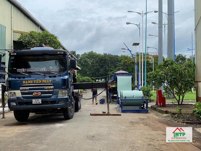 Dịch vụ cho thuê máy cán tôn sóng Cliplock khổ 945 và khổ 970 của Thép Mạnh Tiến Phát