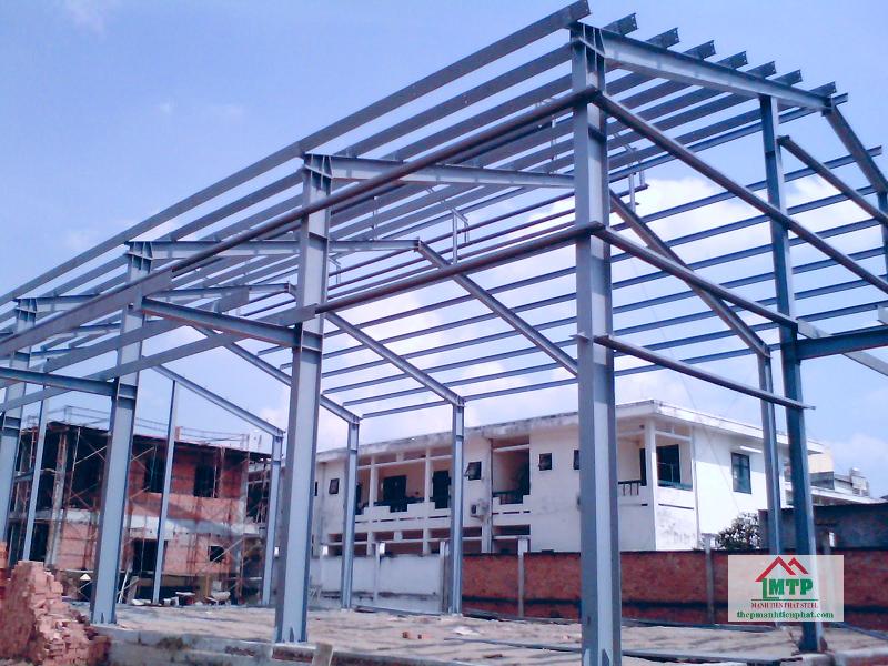 Ứng dụng thép H100 làm khung nhà thép tiền chế