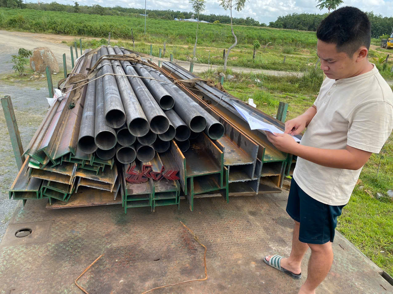 z6923418136124 98ee35d5e1a1e852448ed8a7ff4d3556