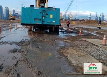 Cho thuê vĩ lót cho xe máy đào, tôn tấm lót cho xe cuốc, tôn lót cho xe ủi, tấm tôn lót cho xe lu (Tole Chống Lầy) thuê theo ngày thuê theo tháng