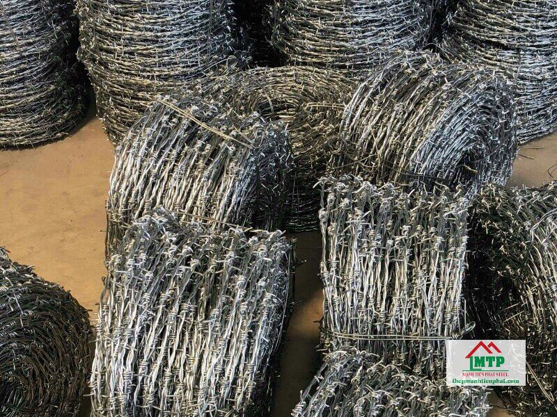 Dây kẽm gai tại Bình Dương đa dạng quy cách, kẽm dẻo, độ sắc cao, giá rẻ