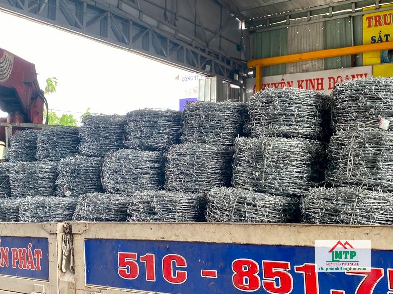 Dây kẽm gai tại Đồng Nai gia công tại xưởng, giá gốc, có sẵn SLL