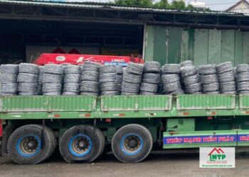 Dây kẽm gai tại Quận 10 có đủ loại làm hàng rào chống trộm nhà dân dụng, nhà trọ, bãi xe,...