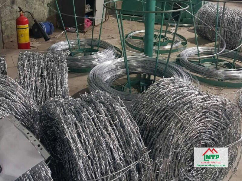 Thép Mạnh Tiến Phát sản xuất kẽm gai tại Huyện Nhà Bè giá xưởng, luôn có sẵn cho mọi công trình