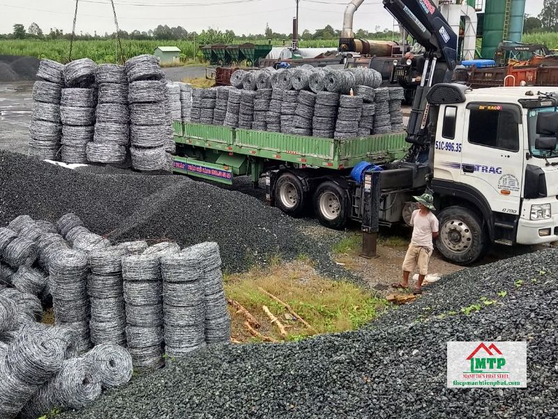 Thép Mạnh Tiến Phát sản xuất dây kẽm gai tại Tây Ninh số lượng lớn, đáp ứng tốt nhu cầu mọi công trình, độ bền cao