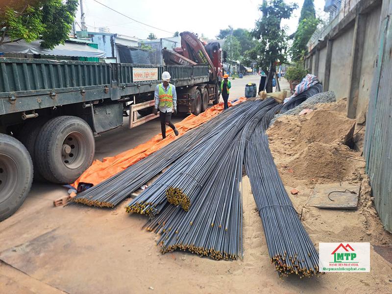 Giao 155 cây sắt xây dựng Việt Nhật D12, D18, D20 và D22 cho công trình nhà ở tại Bình Dương City