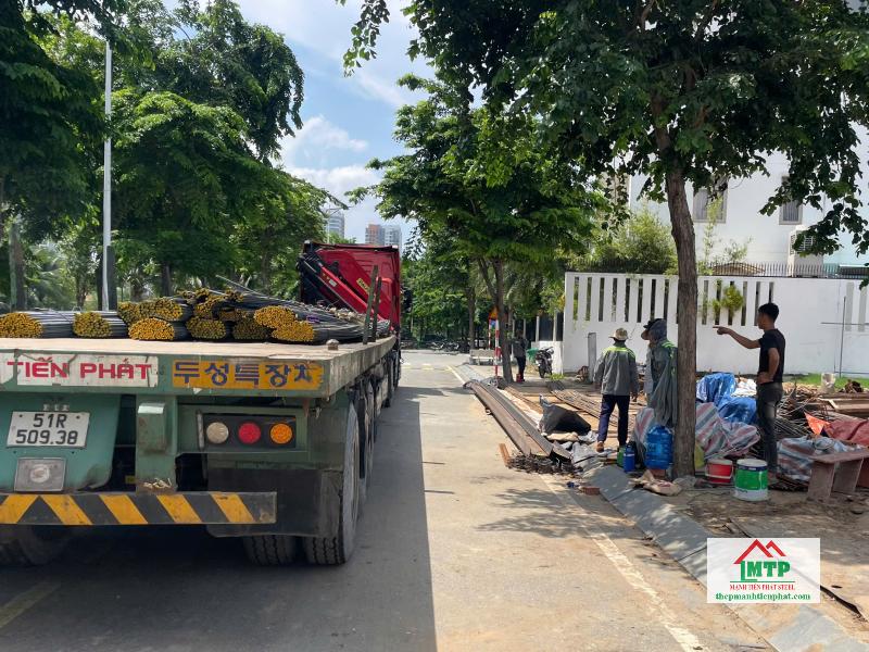 Giao 15 tấn sắt xây dựng Việt Nhật D16, D20 cho công trình biệt thự tại Quận 4