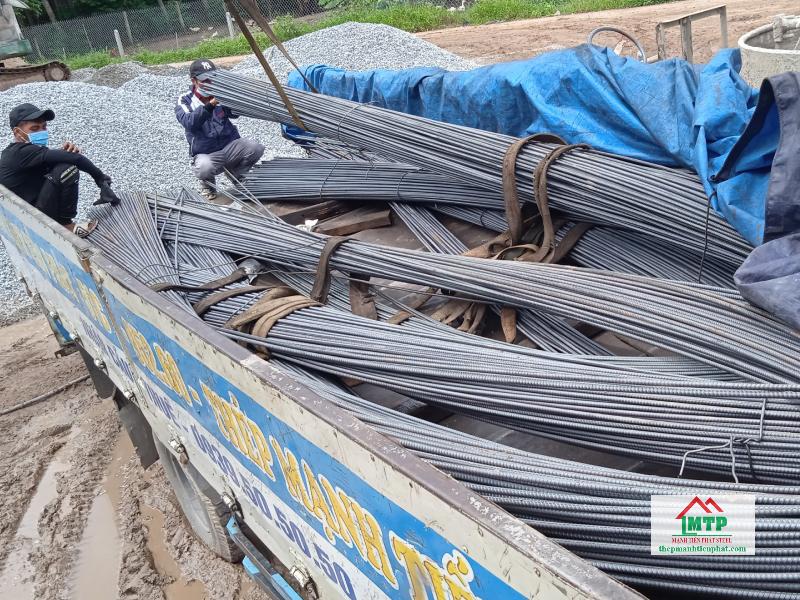 Đại lý thép Việt Nhật tại Quận 4 có nguồn hàng ổn định, cung ứng nhanh đến công trình