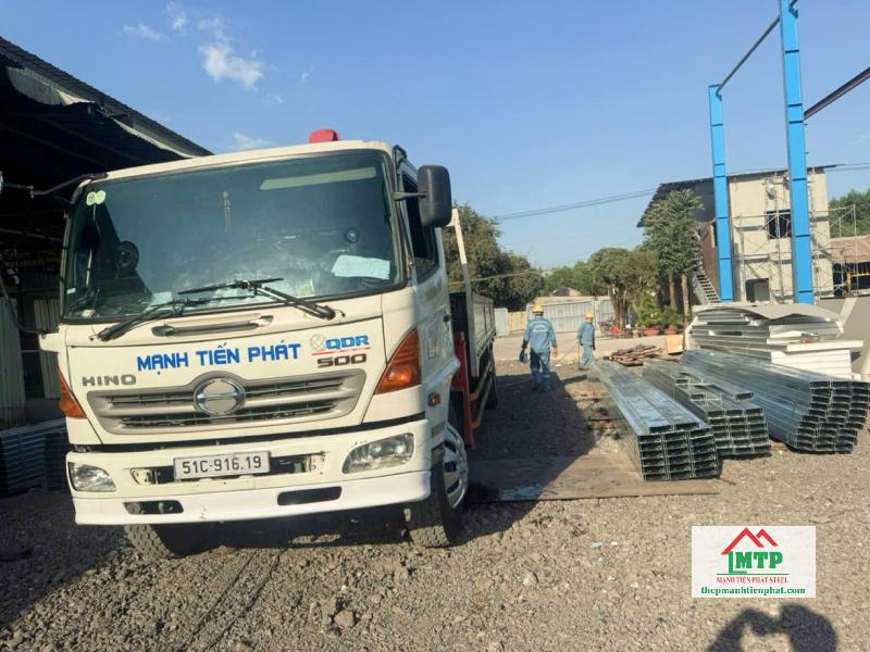 Đại lý xà gồ Hoa Sen tại Huyện Cần Giờ có sẵn nhiều quy cách, hỗ trợ tư vấn theo yêu cầu