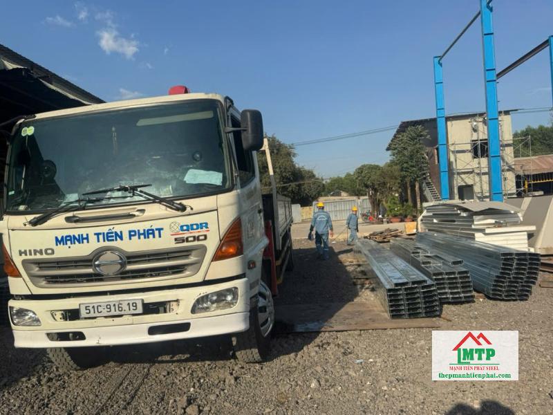 Đại lý xà gồ Hoa Sen tại Quận Bình Thạnh giá tốt cho đơn hàng lớn, giao nhanh hẻm nhỏ, công trình yêu cầu số lượng lớn