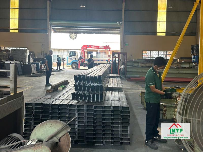 Thép Mạnh Tiến Phát đáp ứng tốt nhu cầu xà gồ Hoa Sen tại Huyện Cần Giờ đa dạng quy cách, linh hoạt phương án giao hàng theo vị trí, công trình