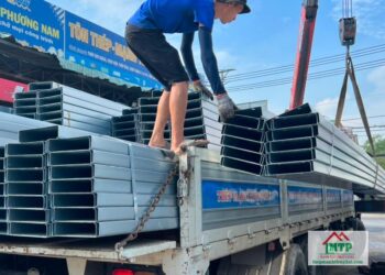 Đại lý xà gồ Hòa Phát tại Long An giá tốt, có ưu đãi đơn hàng lớn