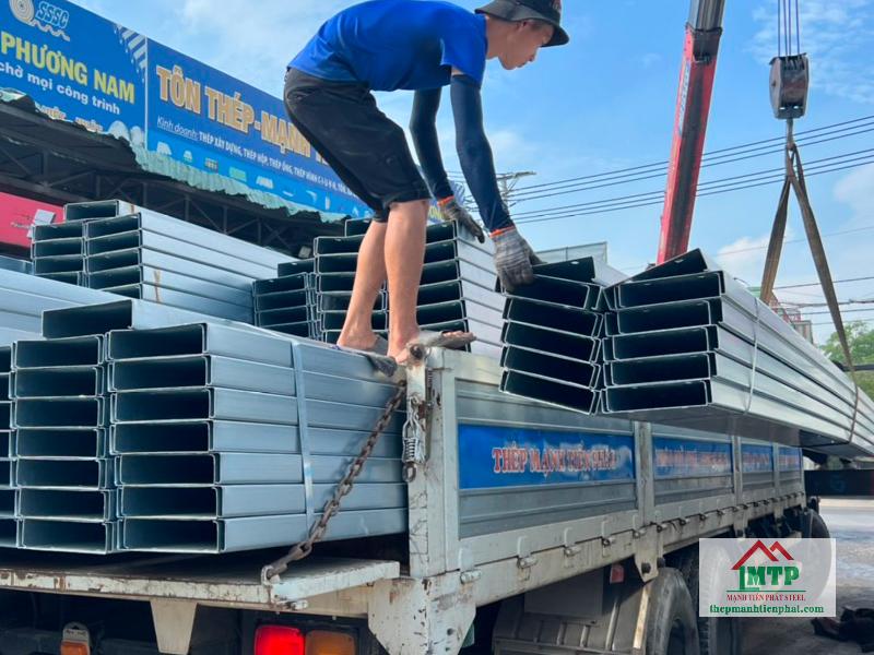 Đại lý xà gồ Hòa Phát tại Long An giá tốt, có ưu đãi đơn hàng lớn