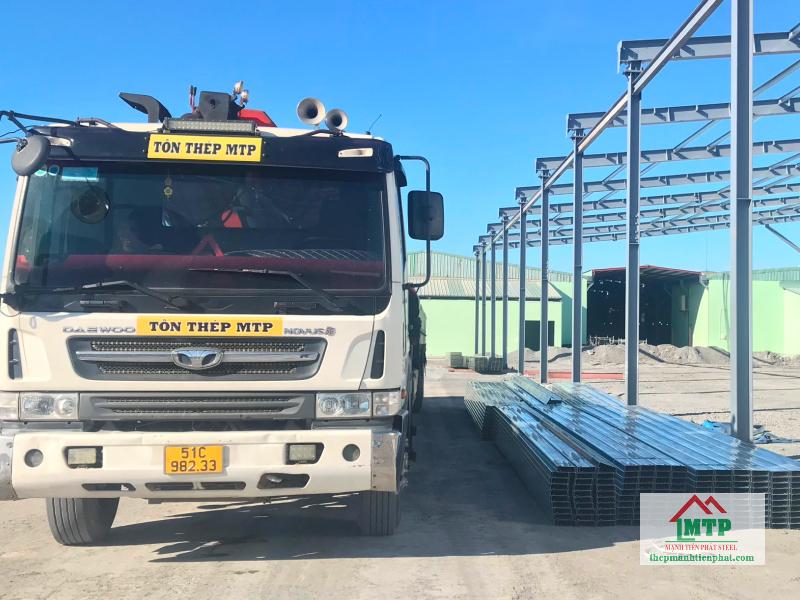 Đại lý xà gồ tại Quận 12 giao hàng nhanh, hàng chất lượng, sẵn kho - Mạnh Tiến Phát