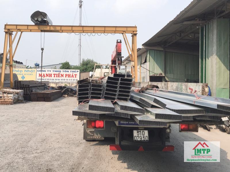 Đại lý xà gồ Hòa Phát tại Quận 7 uy tín, giao nhanh, cung ứng theo yêu cầu