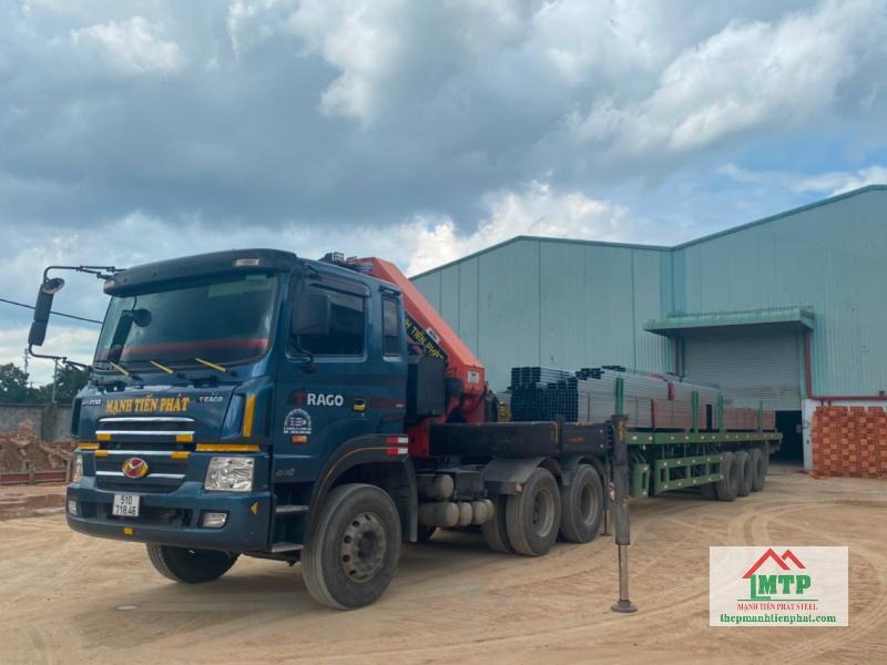 Lô 350 cây xà gồ C150 Hòa Phát giao công trình thi công nhà xưởng tại Biên Hòa, Đồng Nai