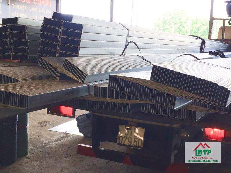 Xà gồ Hòa Phát phù hợp công trình nhà phố, cải tạo tại Quận 4 vì giá tốt, chất lượng ổn định